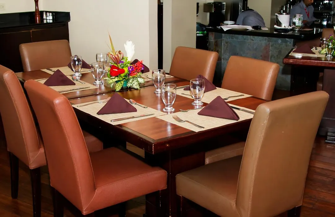 Rincon del Valle Hotel&Suites-1